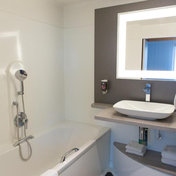 Photo of Bathroom in Lesquin