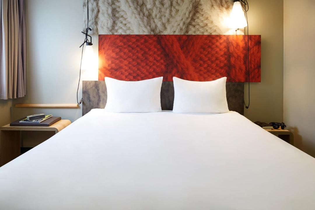 Photo of Bedroom in Hopital Saint-Louis
