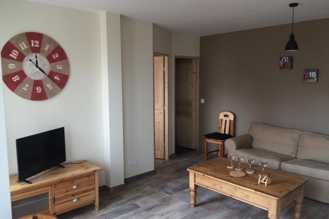 Photo of Livingroom in Faubourg North