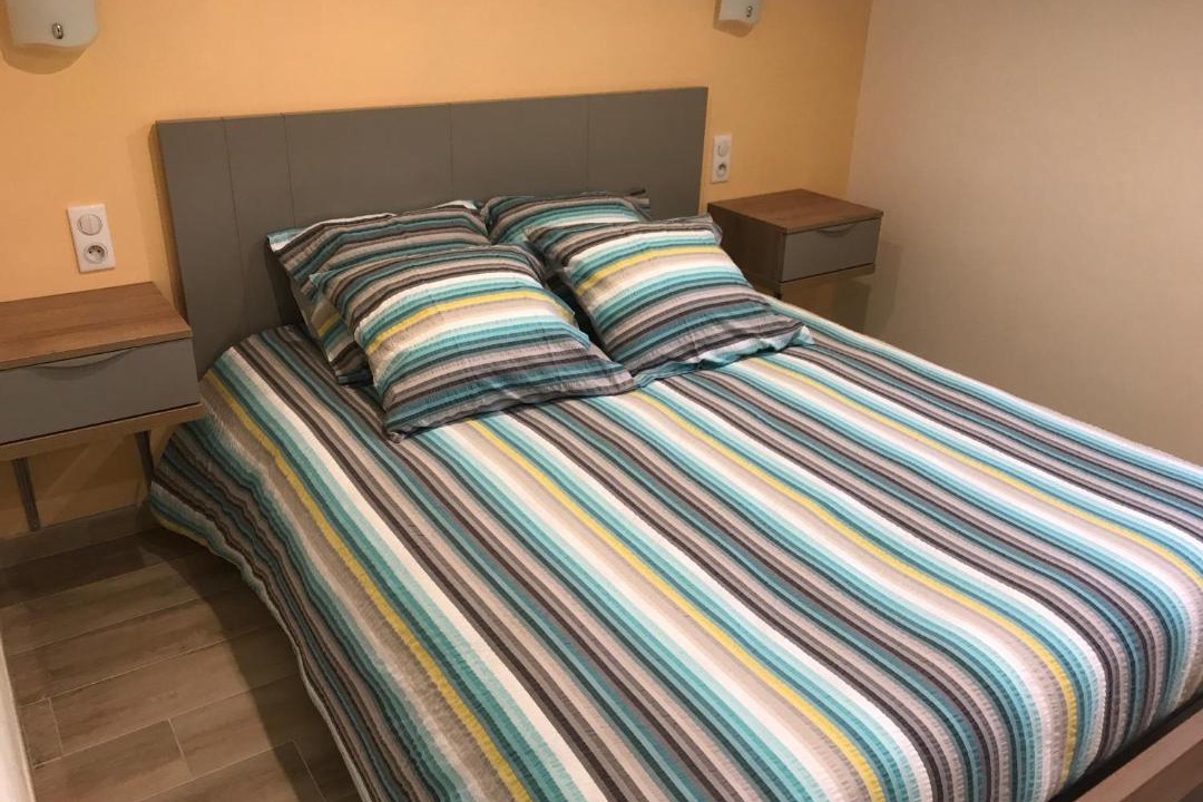 Photo of Bedroom in La Chapelle-Monthodon