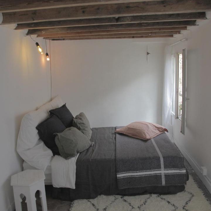 Photo of Bedroom in Vivienne
