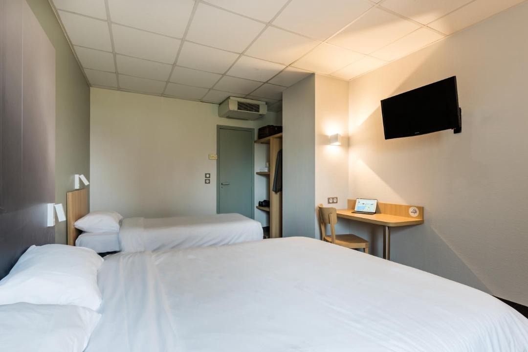 Photo of Bedroom in Saint-Etienne-du-Rouvray