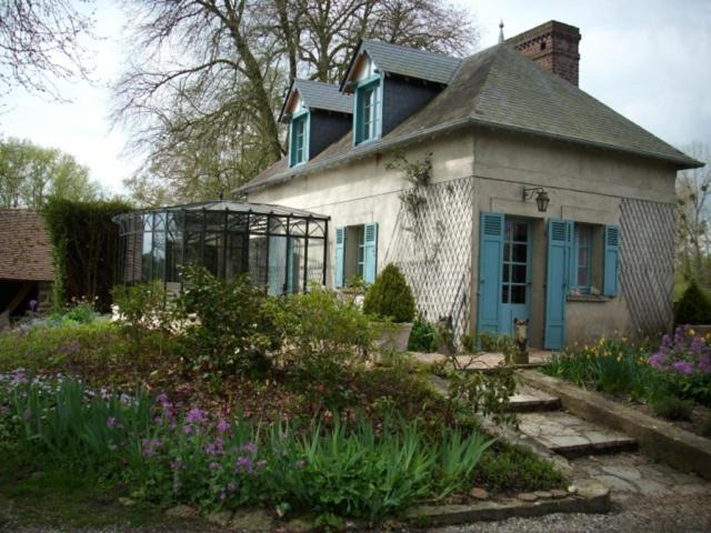 Photo of Others in Cuy-Saint-Fiacre