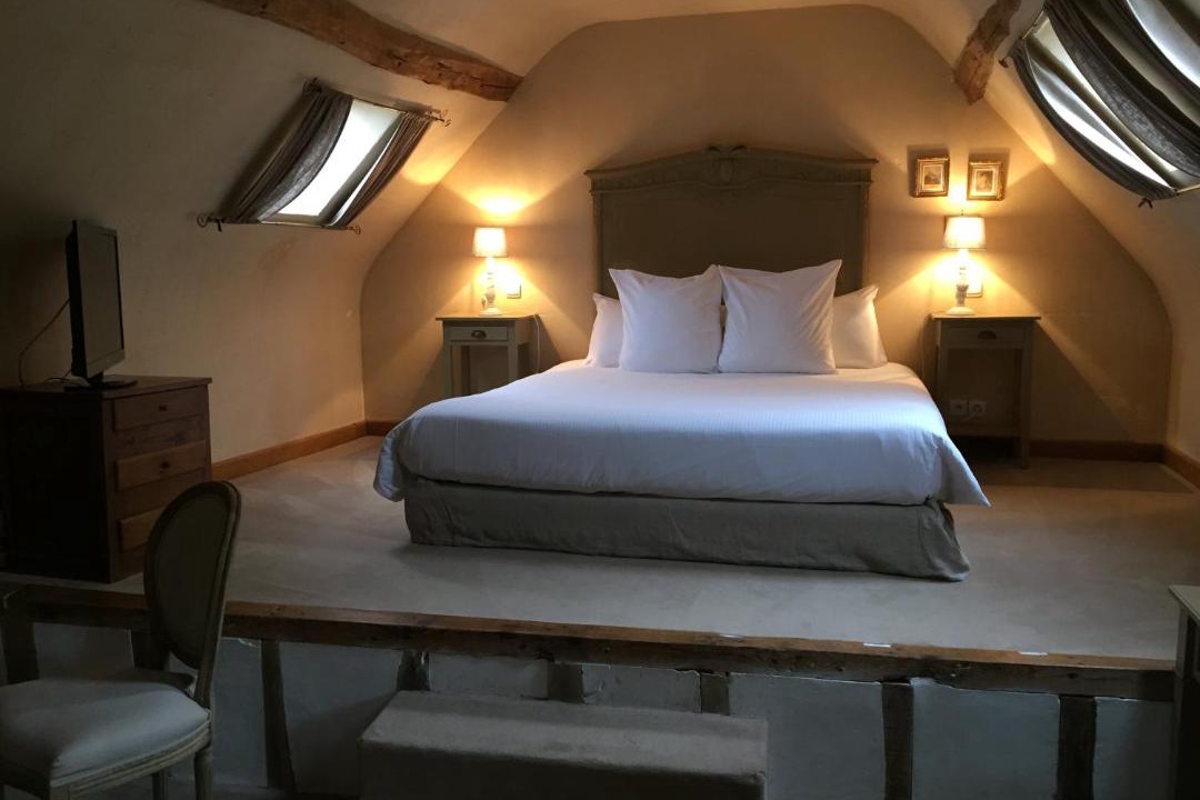 Photo of Bedroom in Chamant