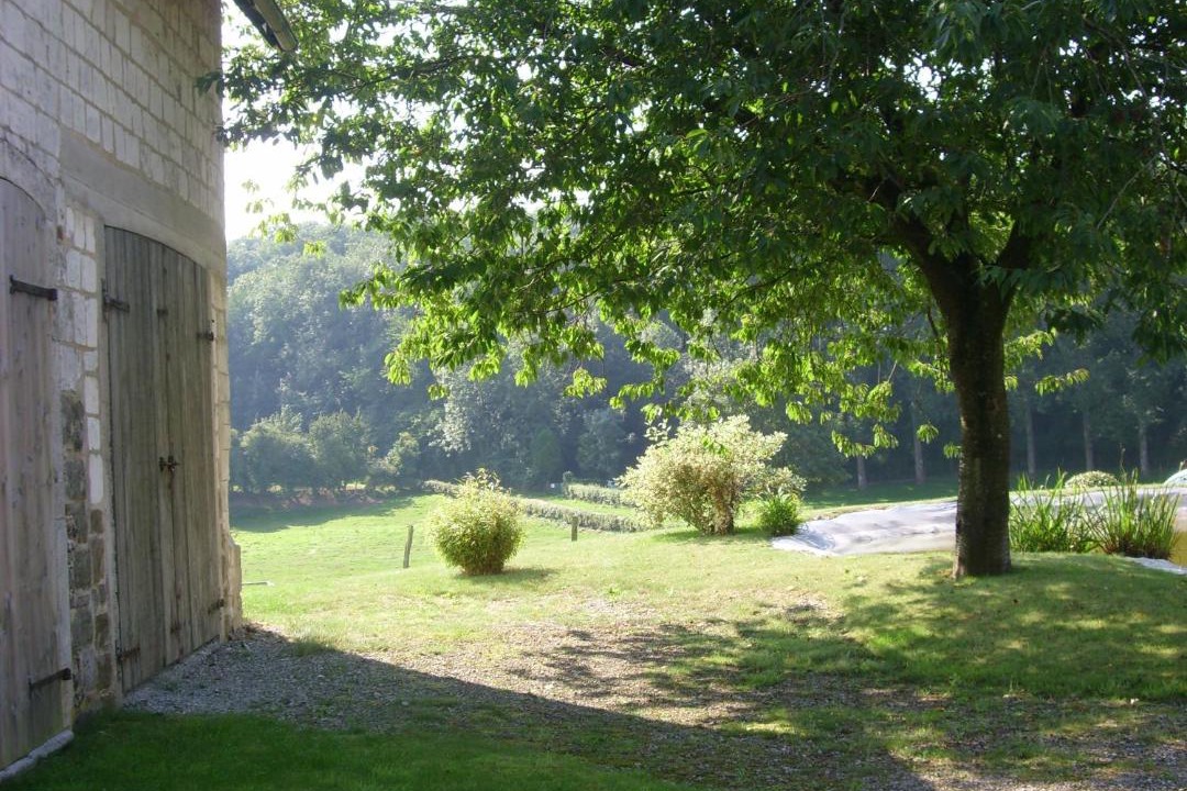 Photo of Others in Widehem