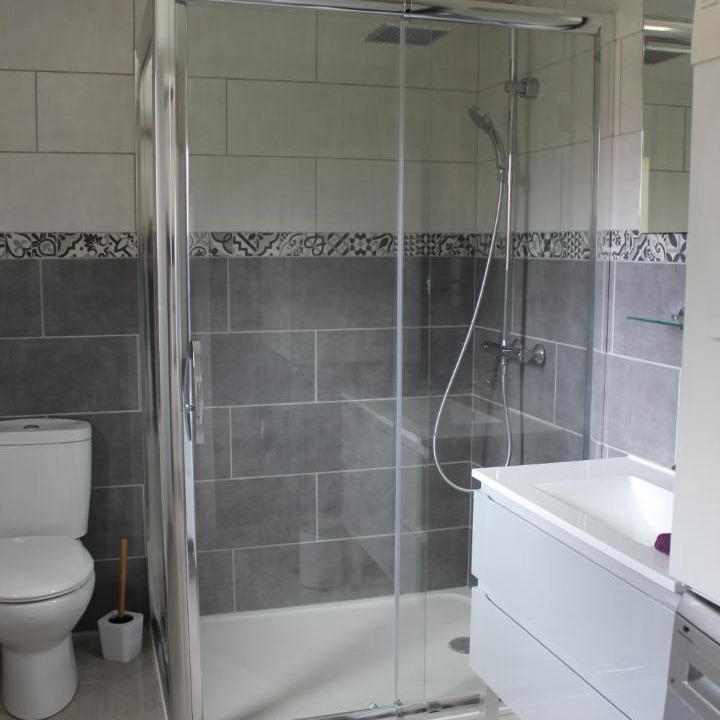 Photo of Bathroom in Dominois