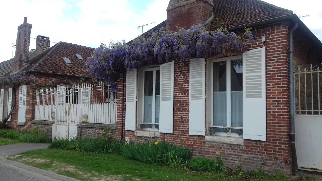 Photo of Buildings in Cressonsacq