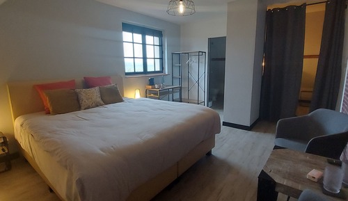 Deluxe Room, Hot Tub, Garden Area