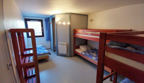 Private Room 5 Beds, Private Bathroom