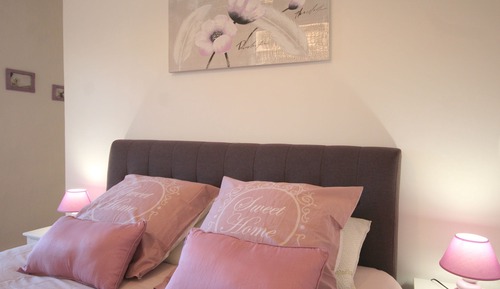 Double Room, Pool View (Lilas)