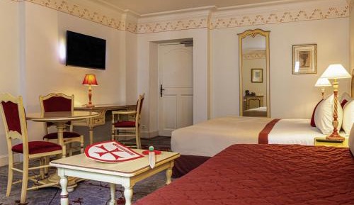Family Room with One Double and Two Single Beds