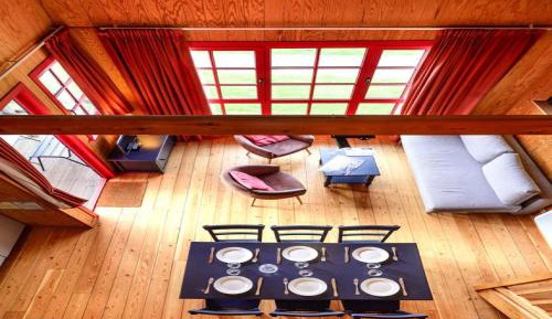 Three-Bedroom Vacation Home 