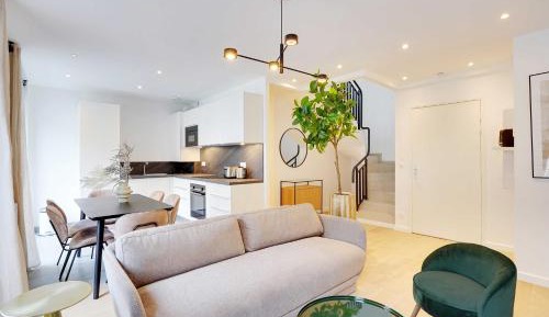 Apartment with Terrace