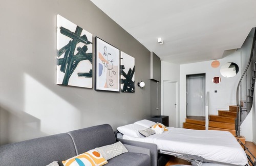 Quartier Saint-Ambroise Apartment | Urban Flat 136 - Luxury 4BDR Duplex in Center of Paris