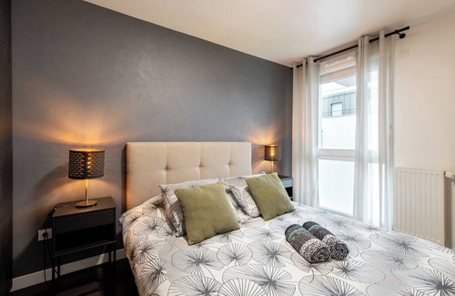 Bezons Apartment | Vrbo Property