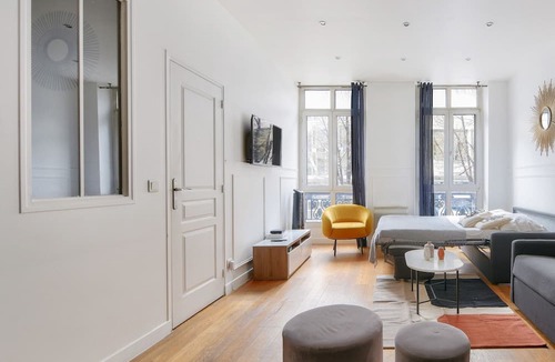 Vivienne Apartment | Urban Flat 34 - Beautiful 3 Bedroom Paris Louvre