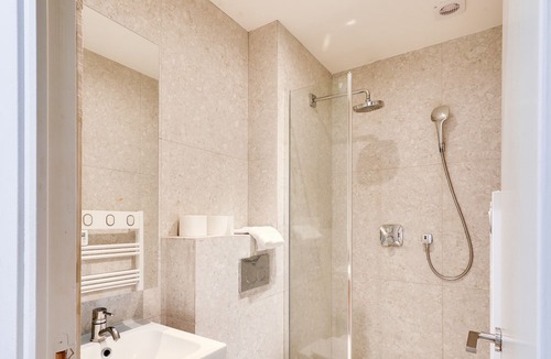 Quartier Saint-Ambroise Apartment | Urban Flat 136 - Luxury 4BDR Duplex in Center of Paris