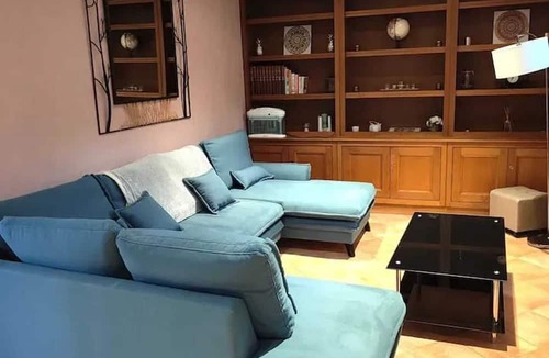 Verneusses Villa | Homerez - Charming Villa with Private Pool in Verneusses + Billiards