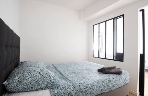 Croix Apartment | Standing apartment lift balcony garden view