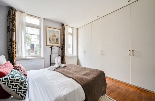 Quartier Sainte-Marguerite Apartment | Unique loft - Garden in Bastille
