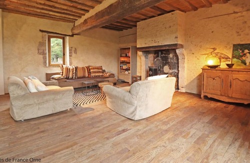 Comblot Cottage | Gite COMBLOT, 3 bedrooms, 6 persons