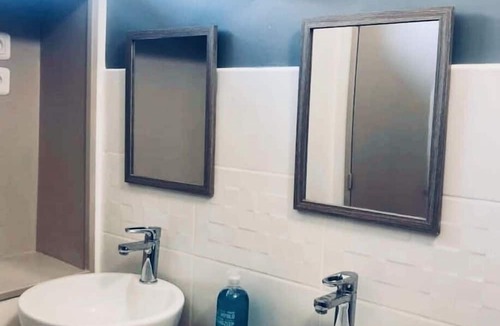 Vernou-la-Celle-sur-Seine Apartment | Vrbo Property