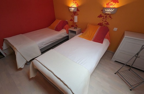 Arbigny-sous-Varennes Bed & Breakfast | Guestroom Arbigny-sous-Varennes, 2 bedrooms, 4 persons