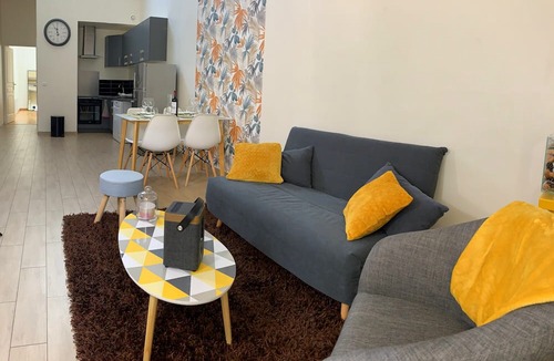 Lagny-sur-Marne Apartment | Appartement with patio, Disneyland - Paris